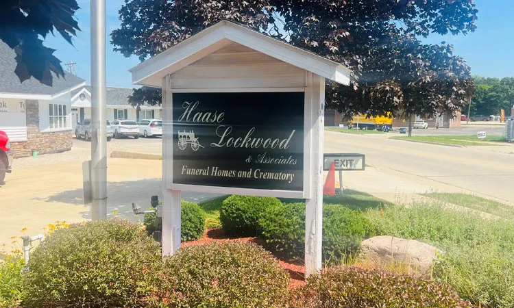Haase-Lockwood Funeral Home, project photo 1