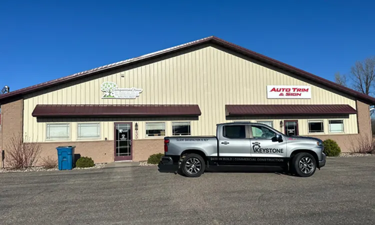 Lease Building Split, project photo 1